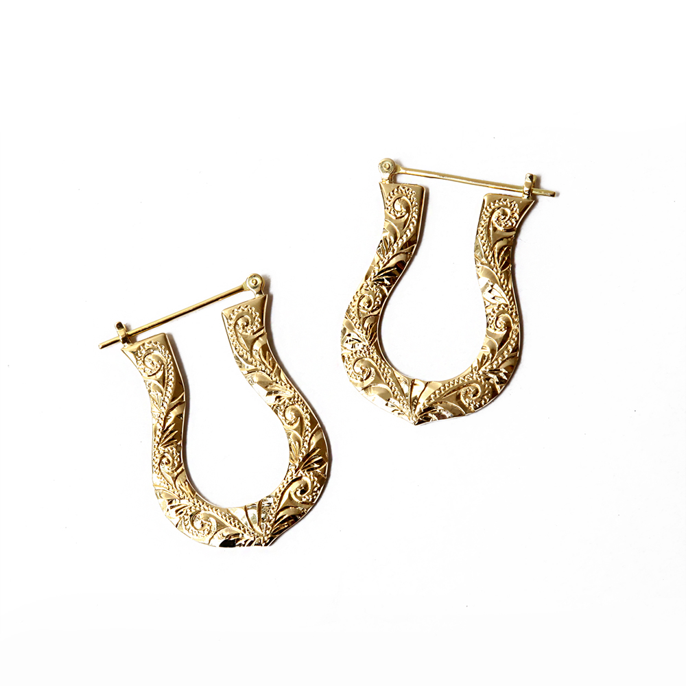 (10001308)ハワイアンジュエリーホースシューフープピアス