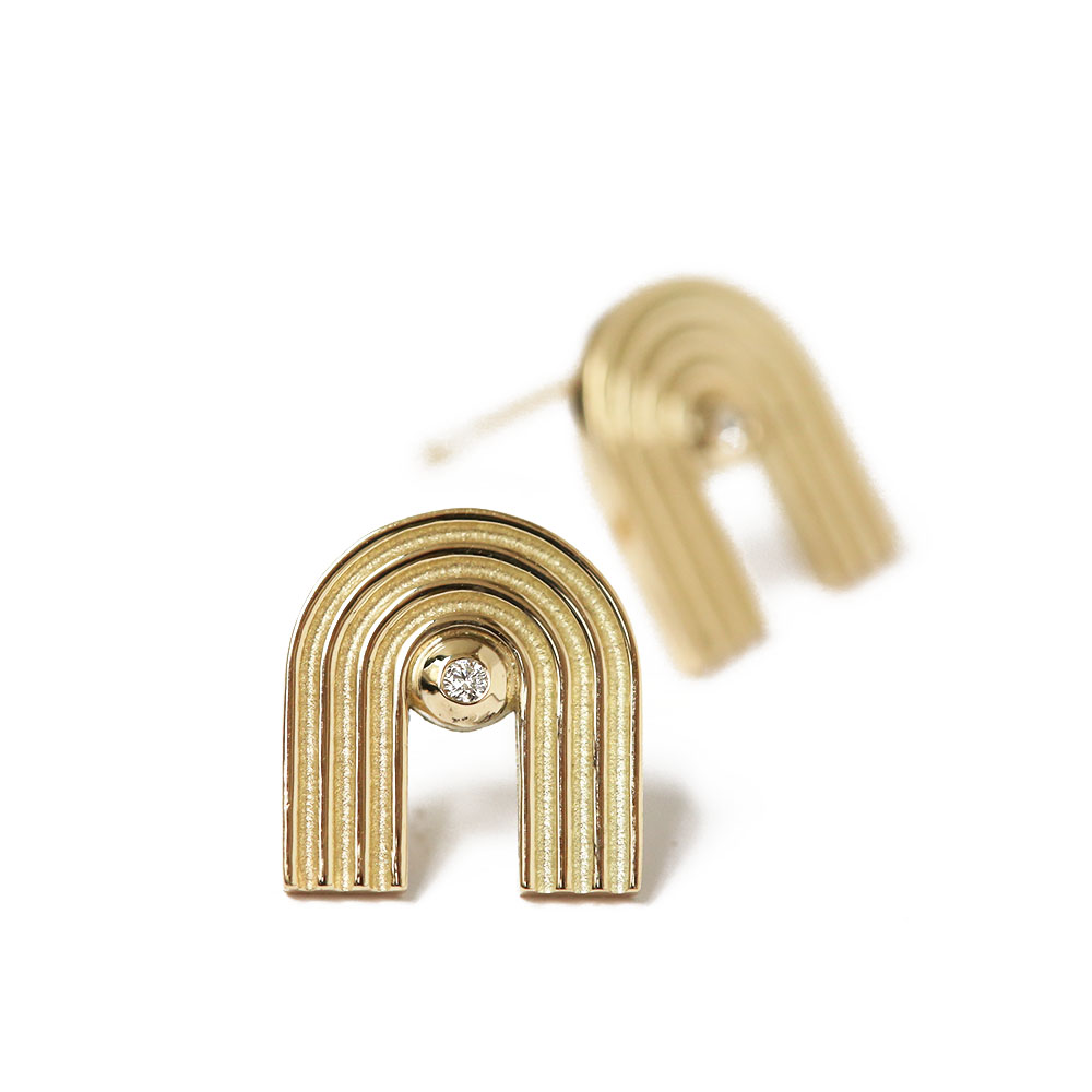 レインボーのモチーフ表題/ハワイアンジュエリーブランドPUAALLY(プアアリ)