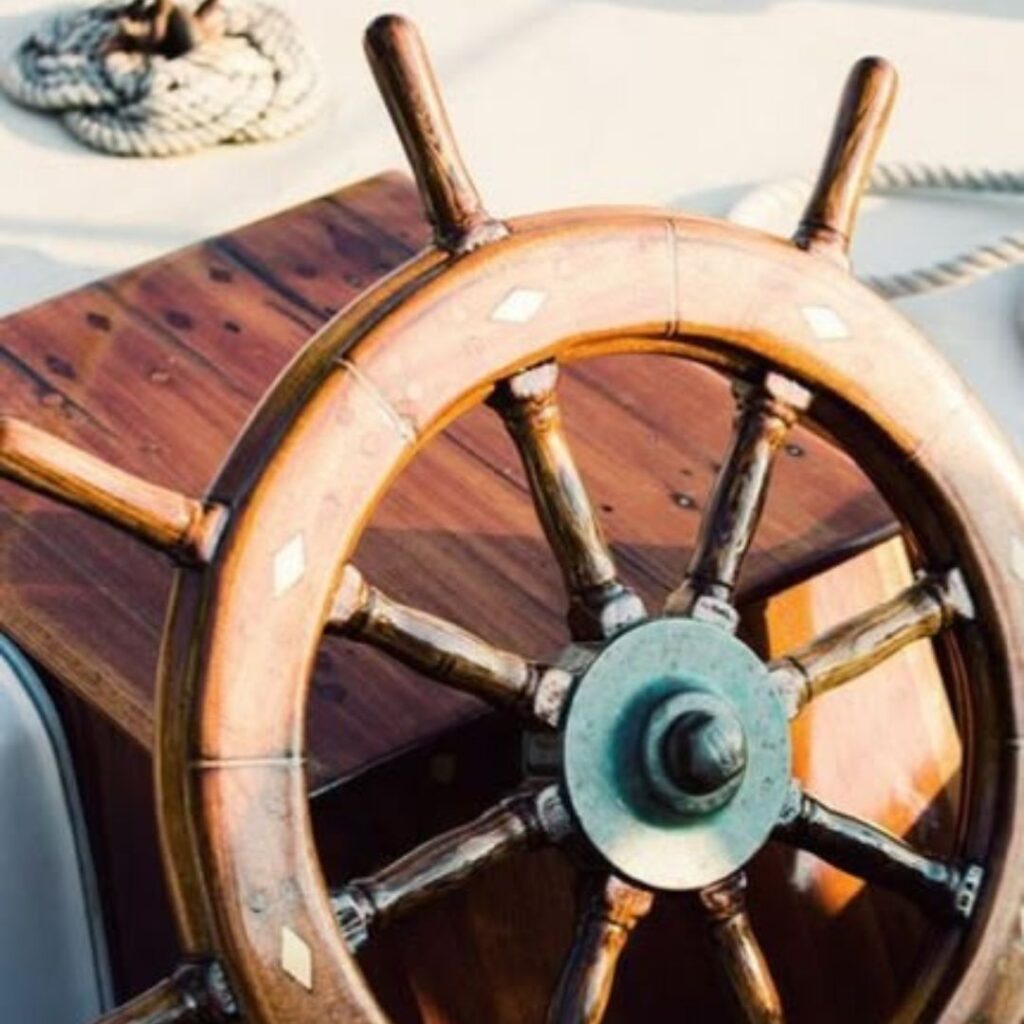 船の舵輪