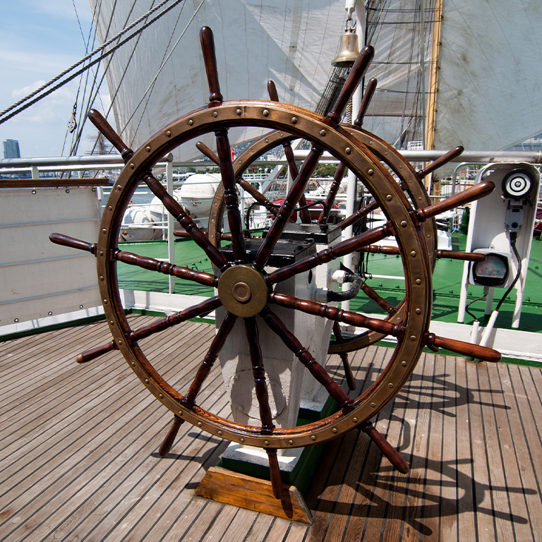 Helm（舵輪）